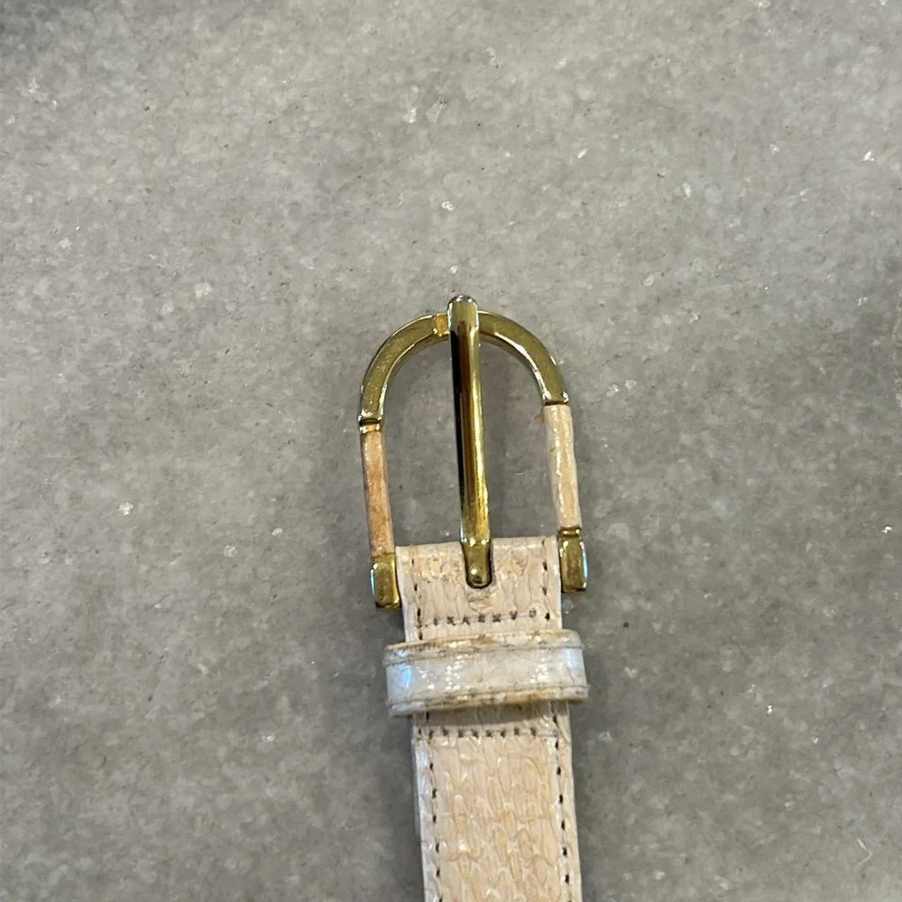 Vintage Sheka Snakeskin Belt size Medium in Beige/Cream